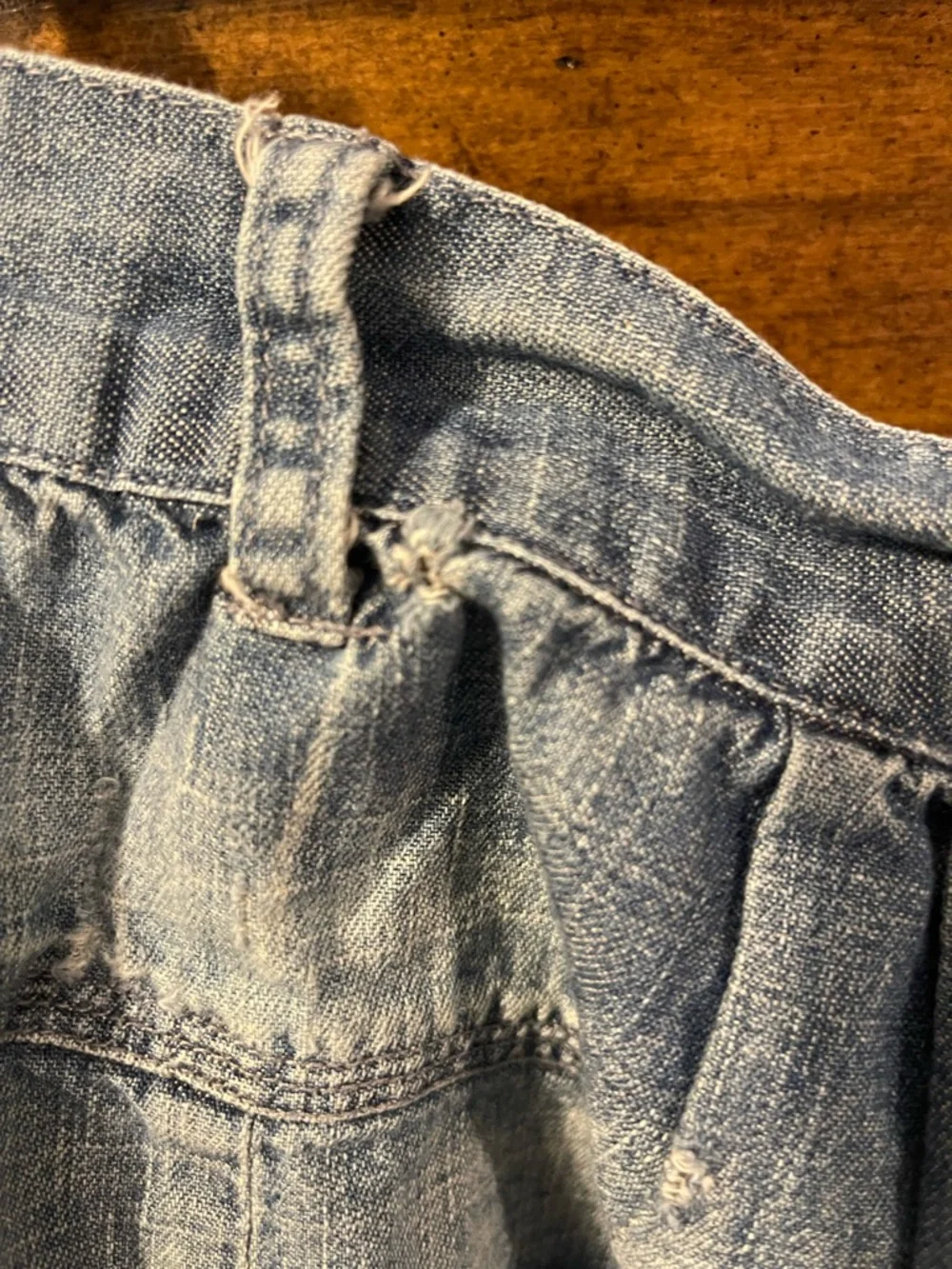 Magnolia Pearl Light Blue Distressed with zipper (!!!) Patchwork Jeans - Picture 5 of 5